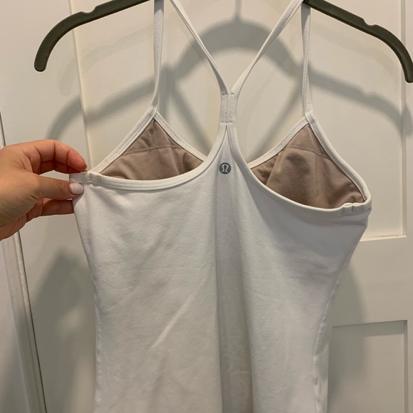 Lululemon Power Y tank - Picture 3 of 5